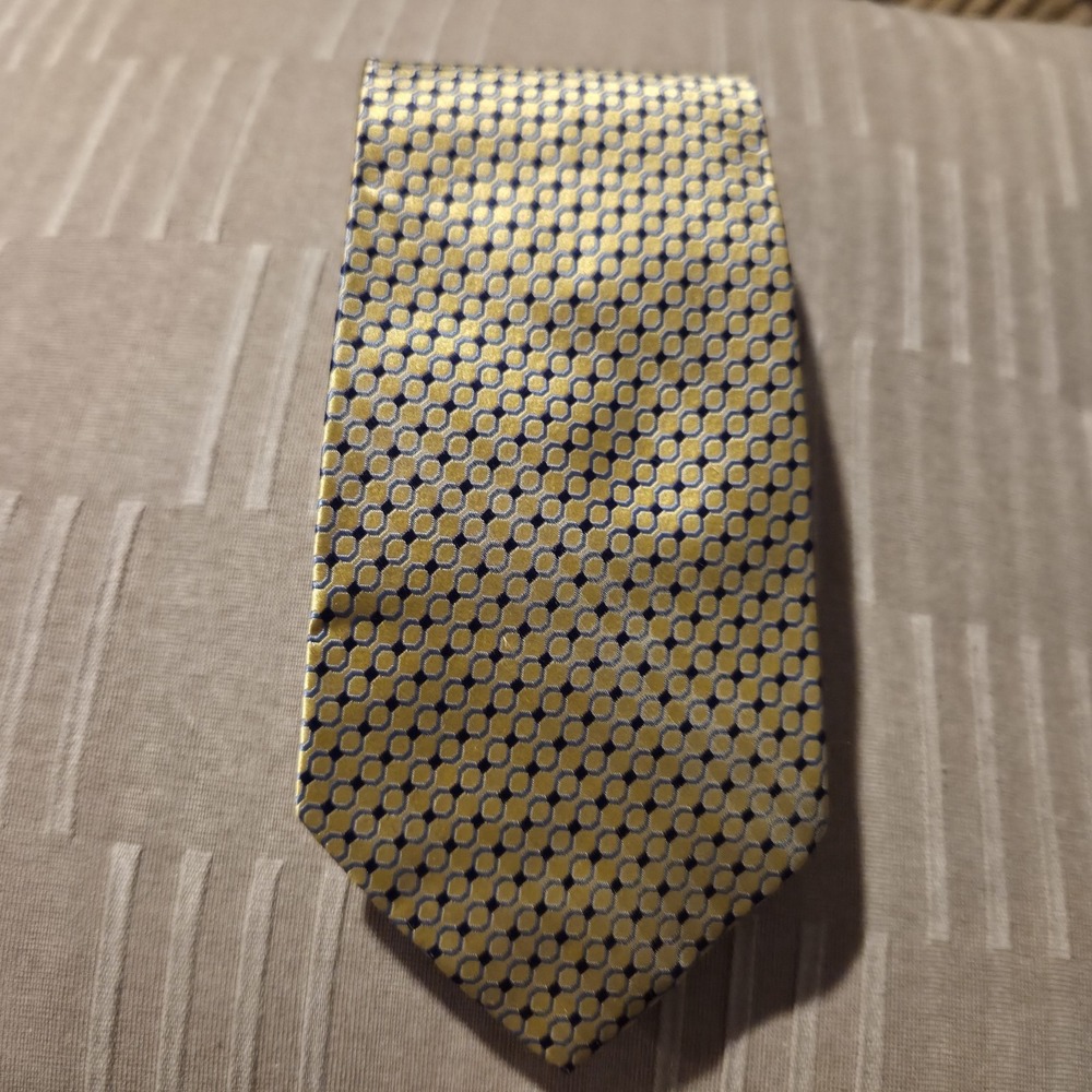 Tommy Hilfiger Men's 100% Silk Tie Necktie Gold/Blue Geometric Vintage